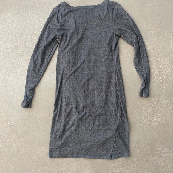 Leith Long Sleeve Grey T Shirt Dress - Picture 2 of 3